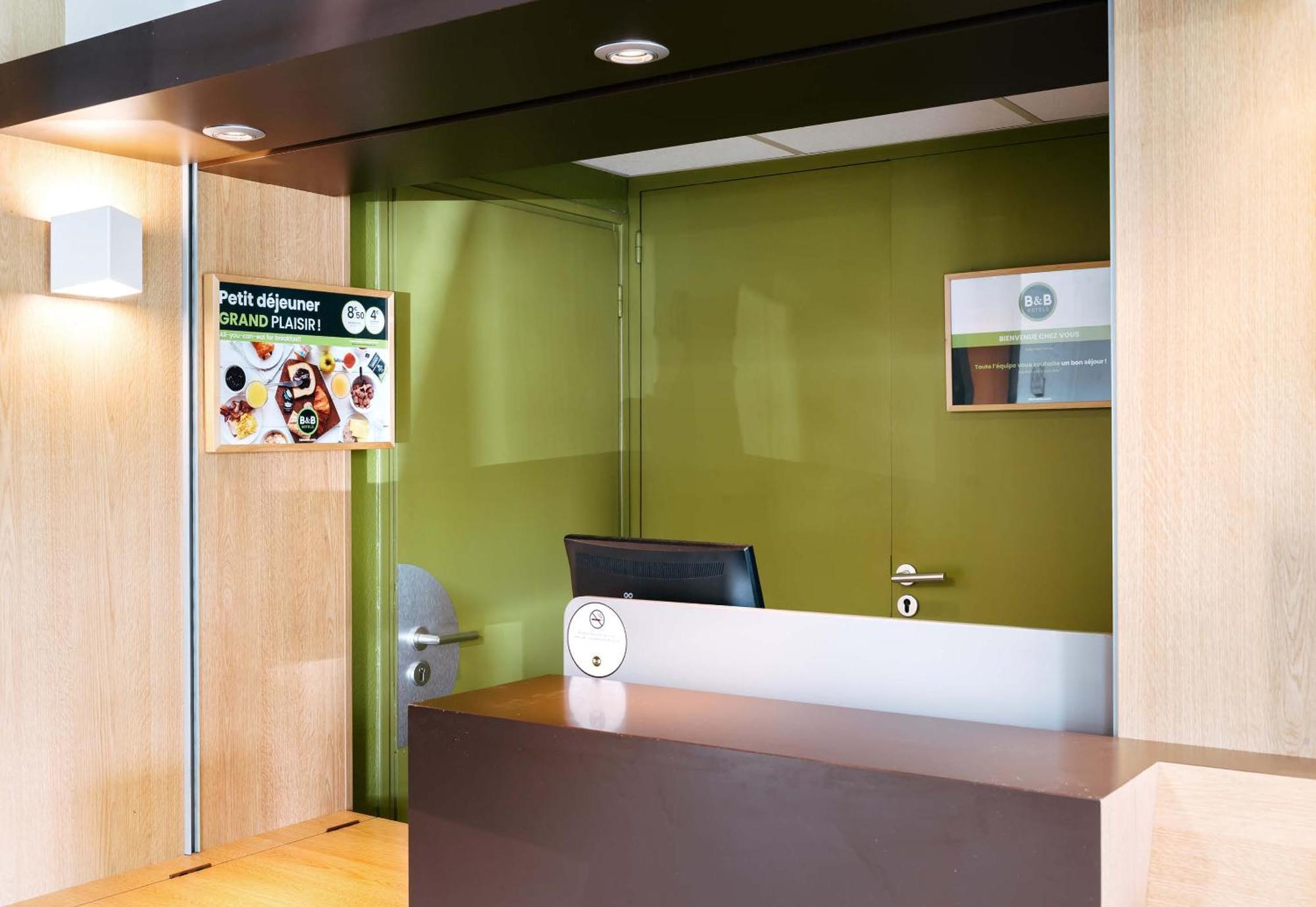 B&B Hotel Lorient Ланестер Екстериор снимка
