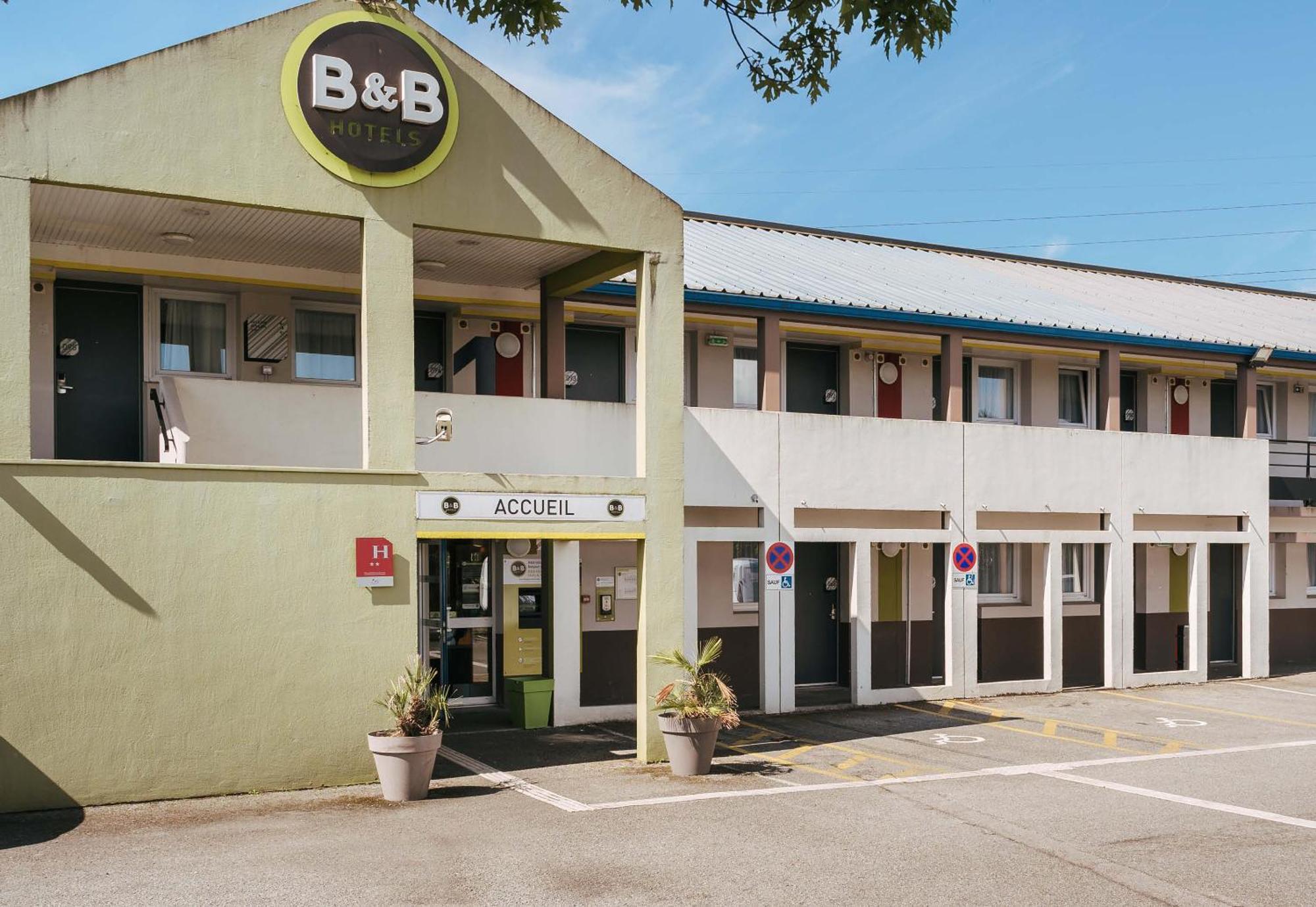 B&B Hotel Lorient Ланестер Екстериор снимка