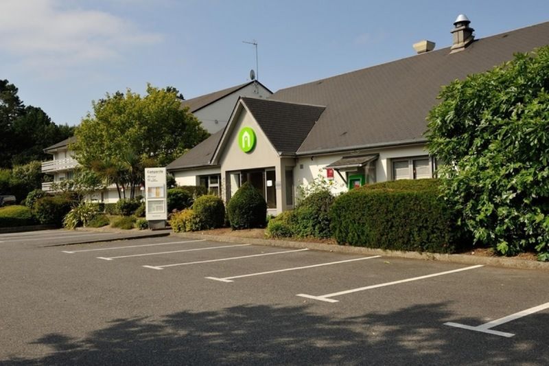 B&B Hotel Lorient Ланестер Екстериор снимка