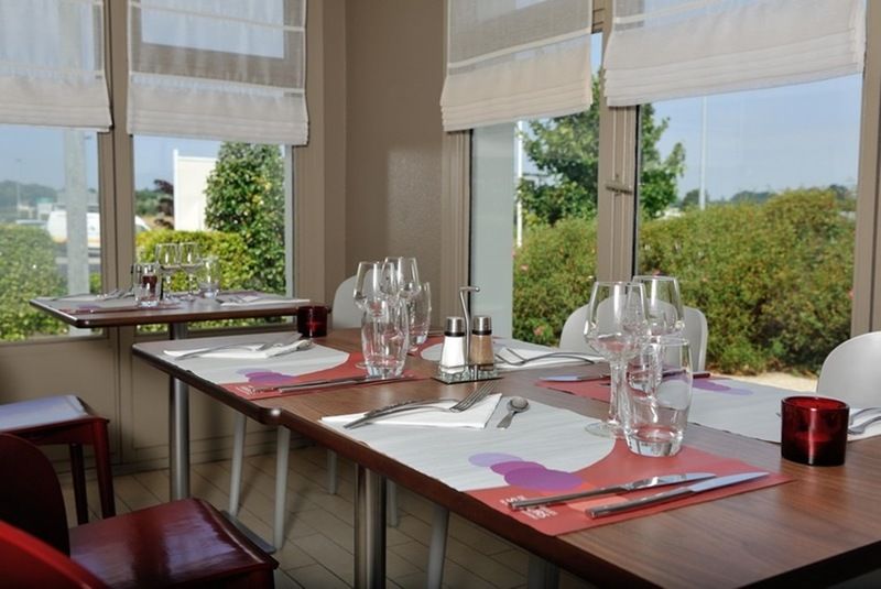 B&B Hotel Lorient Ланестер Екстериор снимка